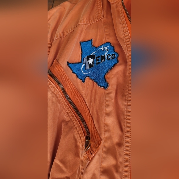 Moving Sale! Vintage orange flight suit great for Halloween - Picture 4 of 11